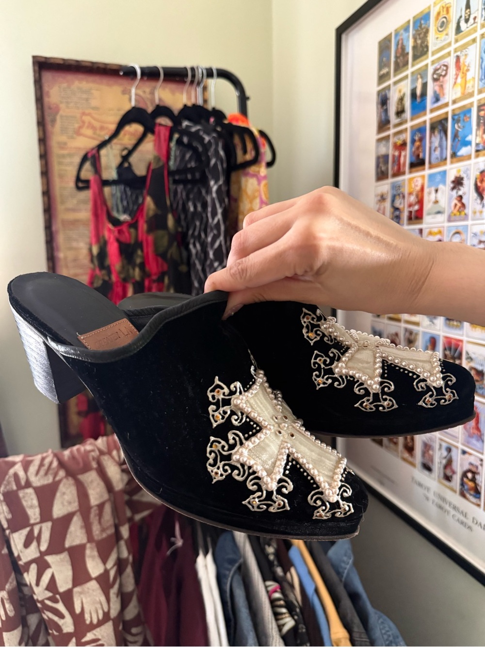 Women's Black Embellished Velvet Mule